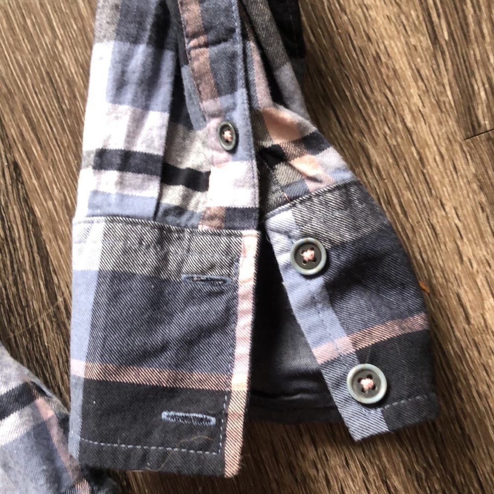 Snow Tech Flannel - Picture 4 of 11